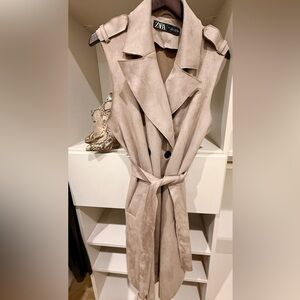 Vegan Suede Sleeveless Trench, Size L, Zara